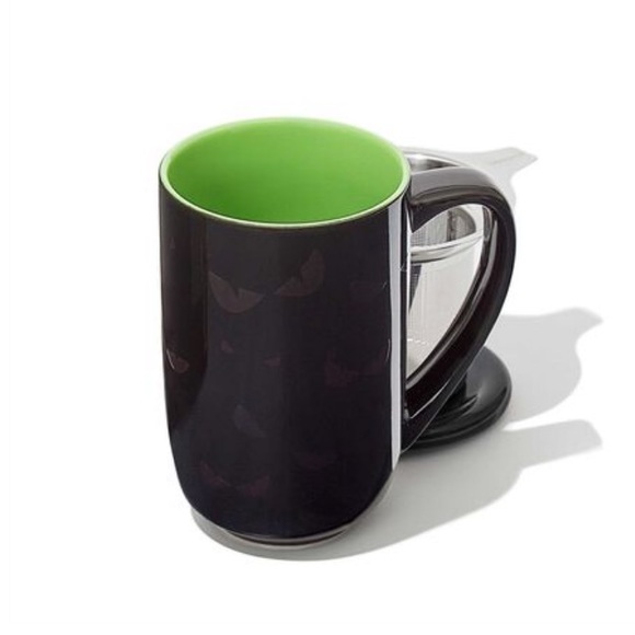 Davids tea halloween bat eye color changing mug - Picture 3 of 3